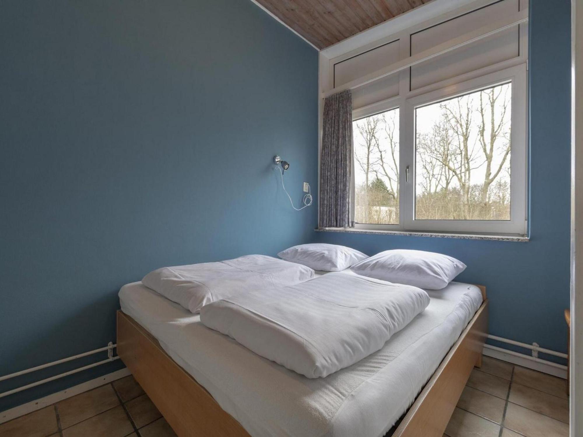 Stylish Beachside Bungalow With Patio Sint Maartensvlotbrug ภายนอก รูปภาพ